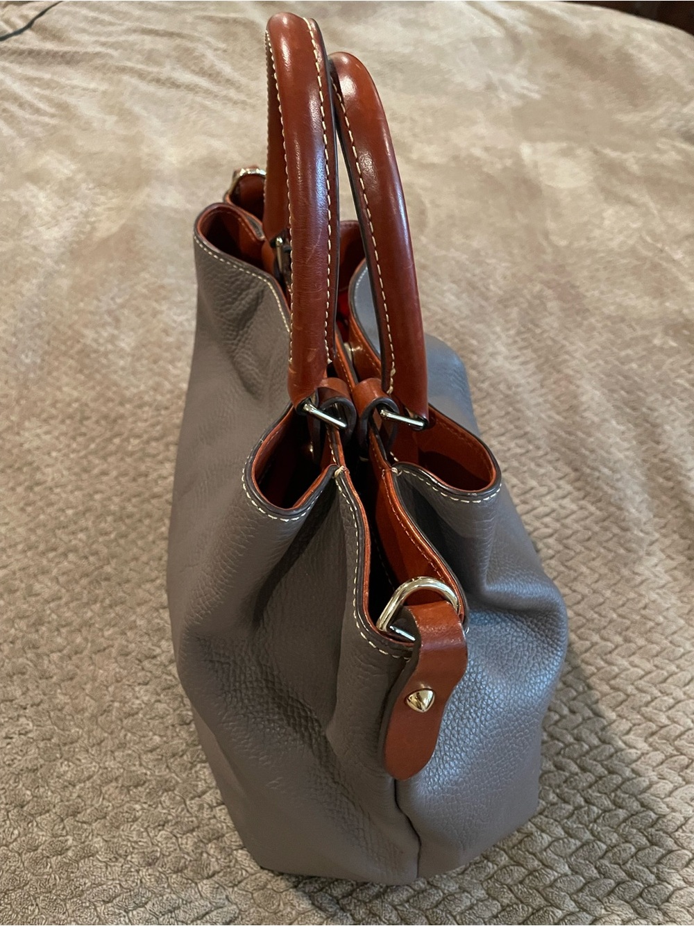 Dooney & Bourke Barlow Bag - Picture 4 of 11